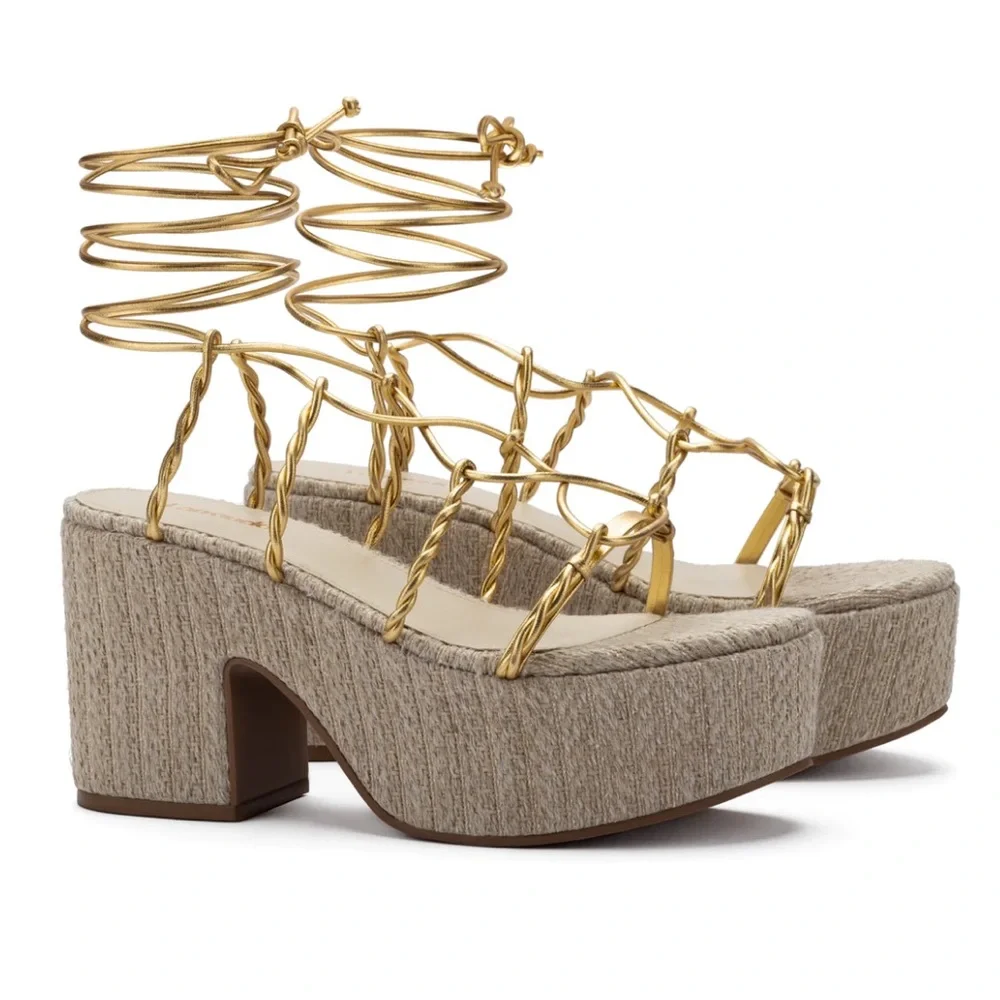 Larroude Coco Platform Sandal In Raffia and Gold Metallic Leather